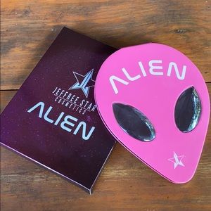 Jeffree Star Cosmetics DISCONTINUED Alien Palette